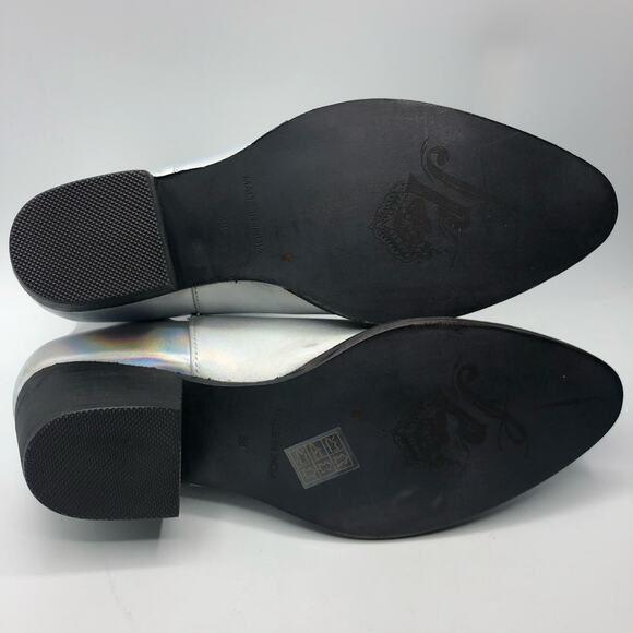 Free People Double-V Ankle Booties Metallic Silver Leather Boots Size 38 US 8 - Picture 5 of 8